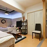 Nishishinjuku Gochome Hana House