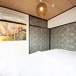 Royal Tokyo 901