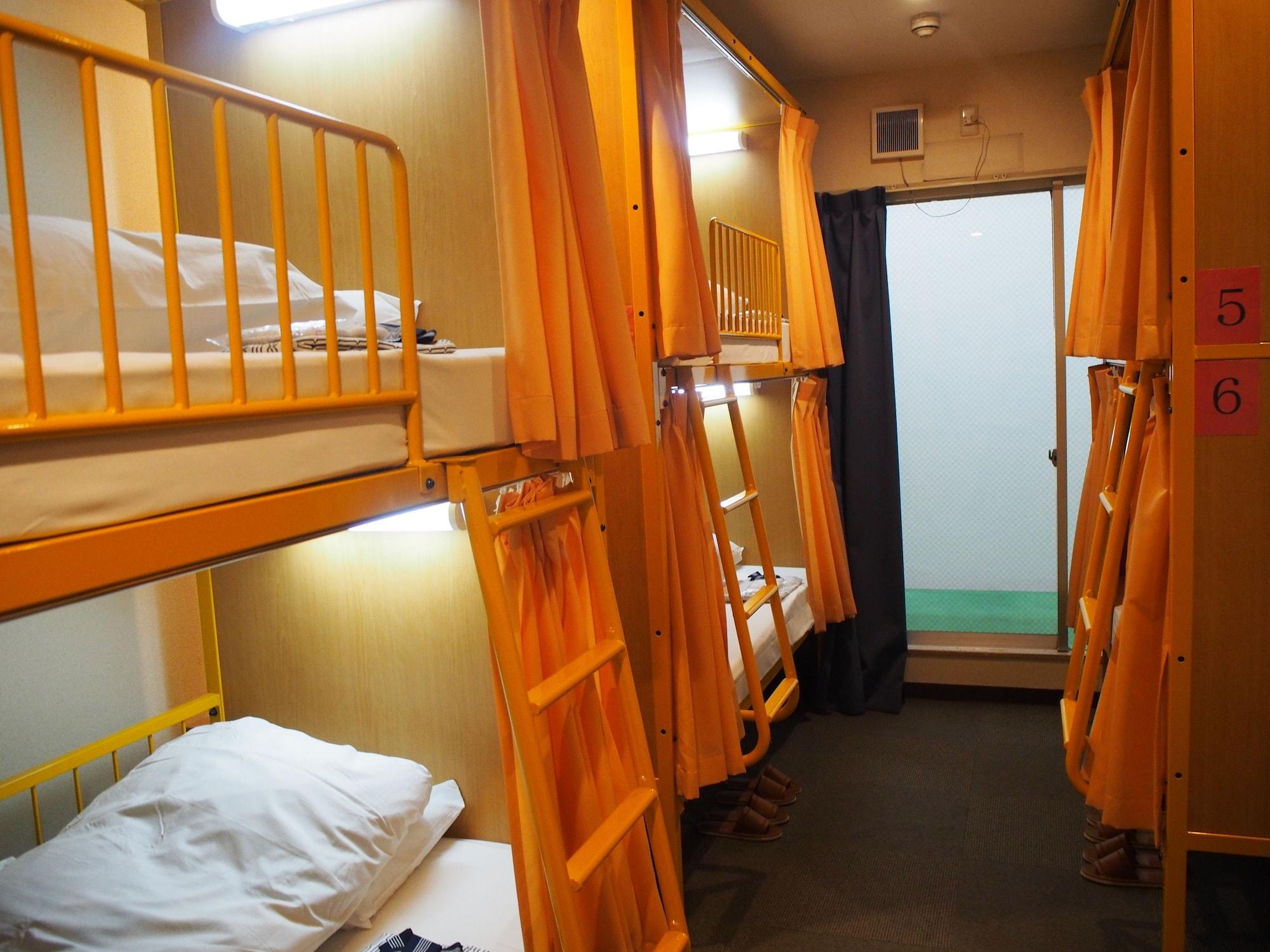 Sakura Jimbocho Hostel *