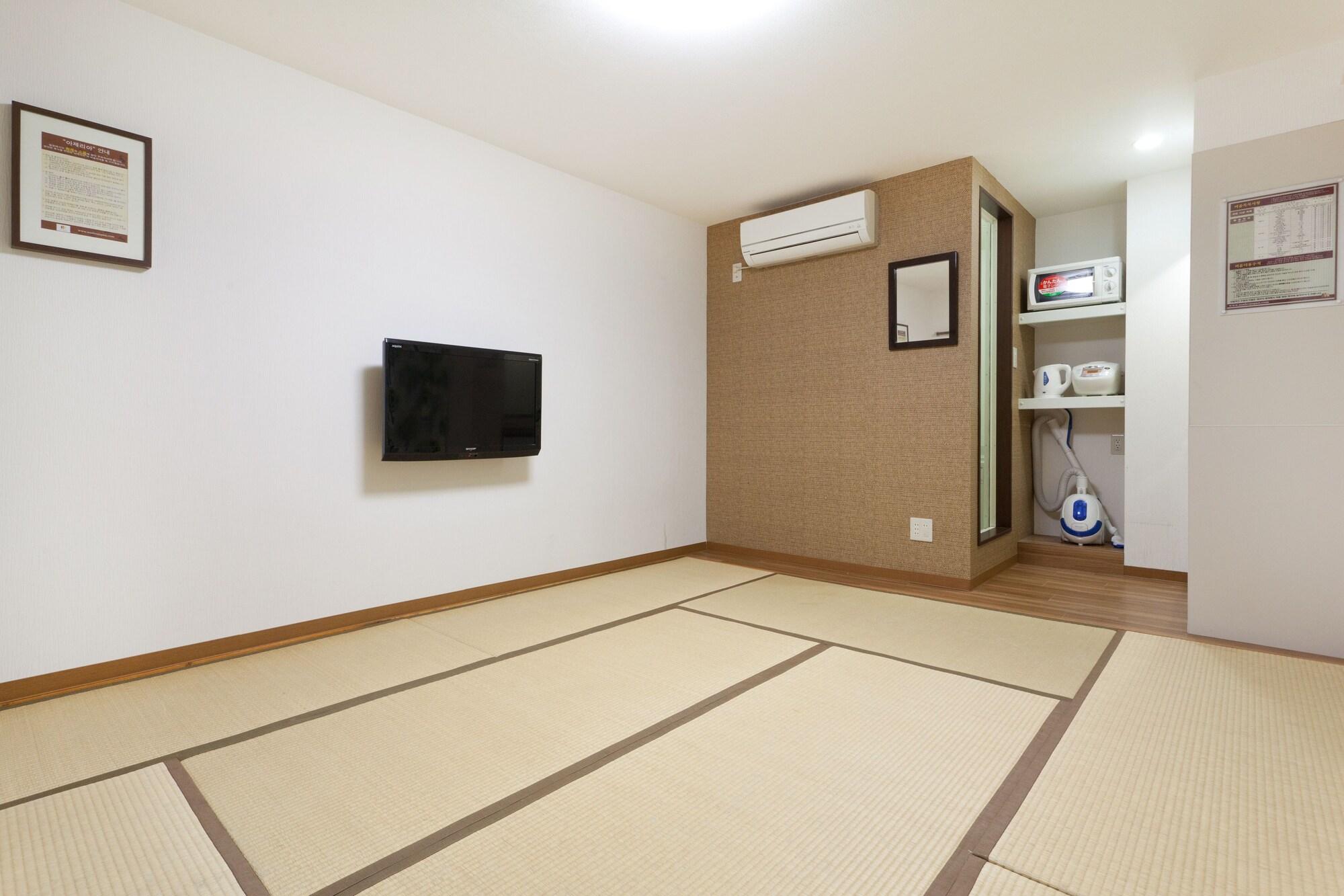 Hanabi Hotel