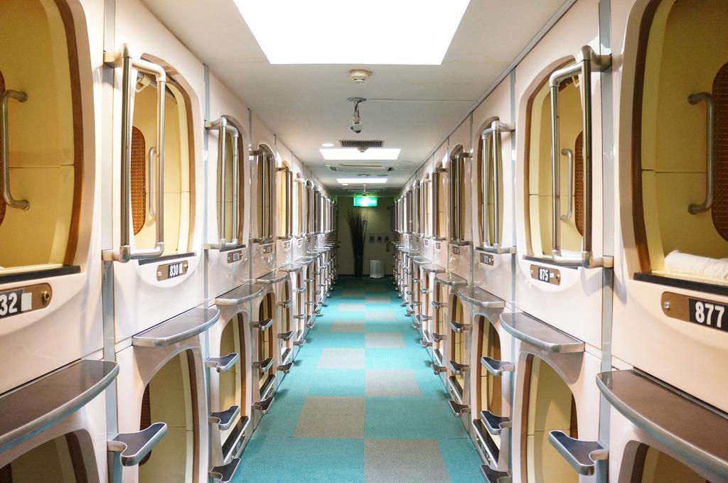 Capsule 310 * Tokyo