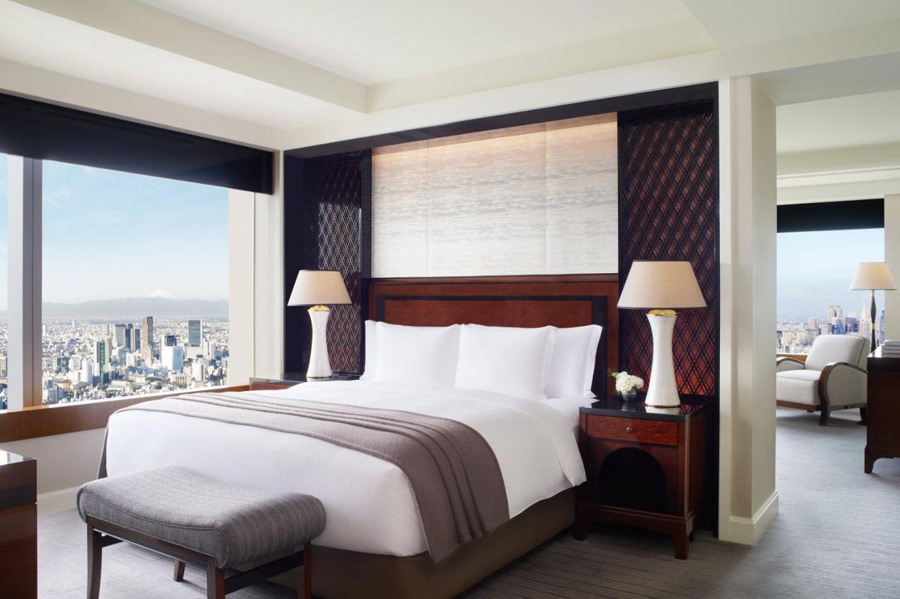 The Ritz-carlton, Hotel 5*