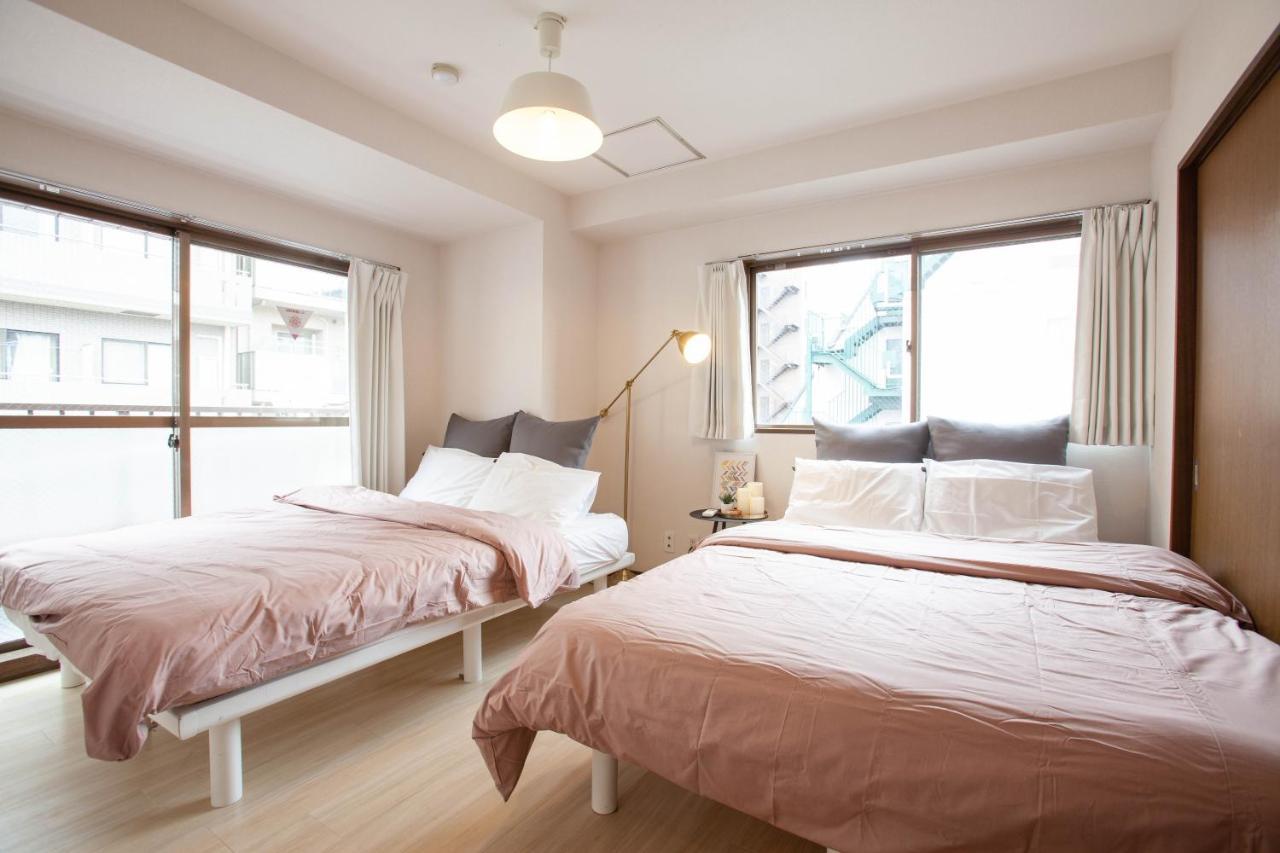 Second Hojo Building Apartment *