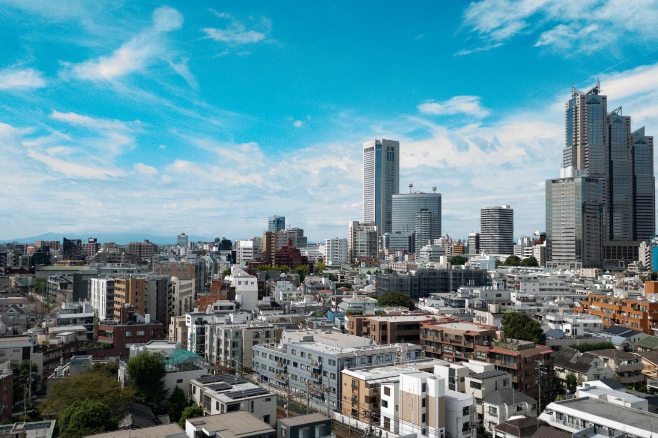 Apartment Shinjuku House 新宿シティハウス
