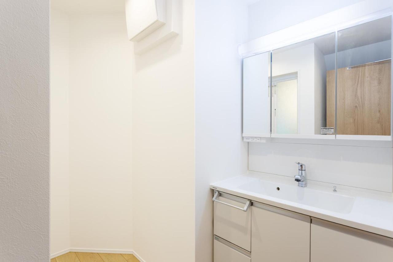 Shinjuku House 新宿シティハウス Apartment Tokyo