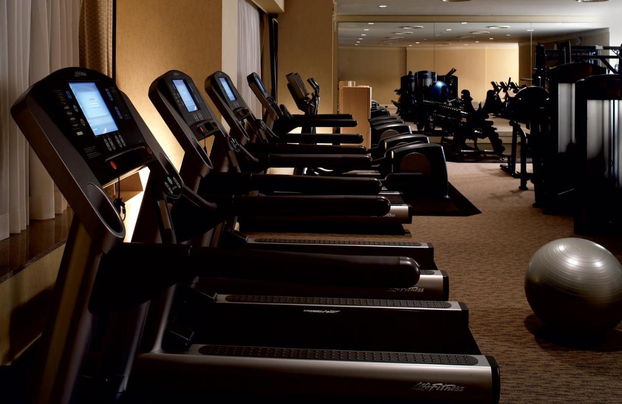 The Ritz-carlton, Hotel 5*