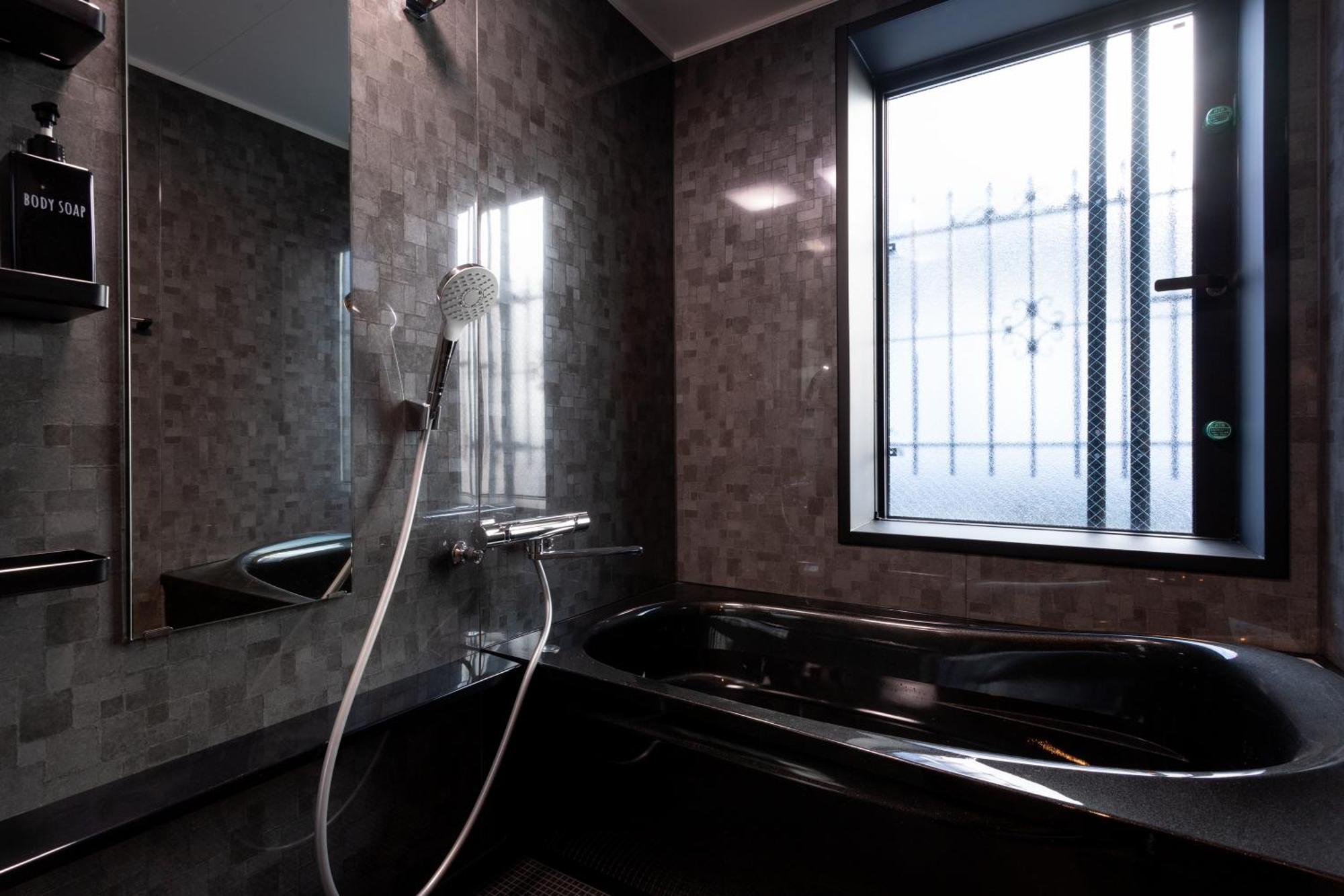 Old Heritage Shibuya Apartment *