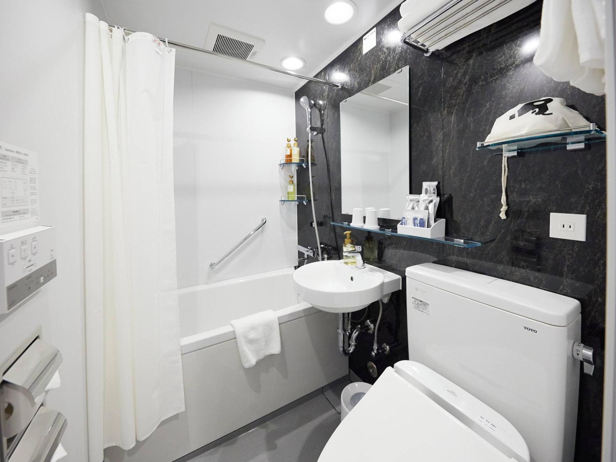 Henn Na Asakusabashi Hotel 3*
