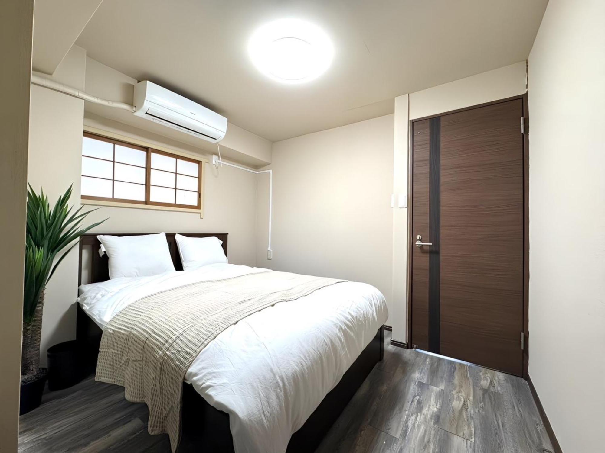 Okubo Sta10min Walk/ Shinjyuku Sta 2min/85 ㎡/3ldk Apartment *