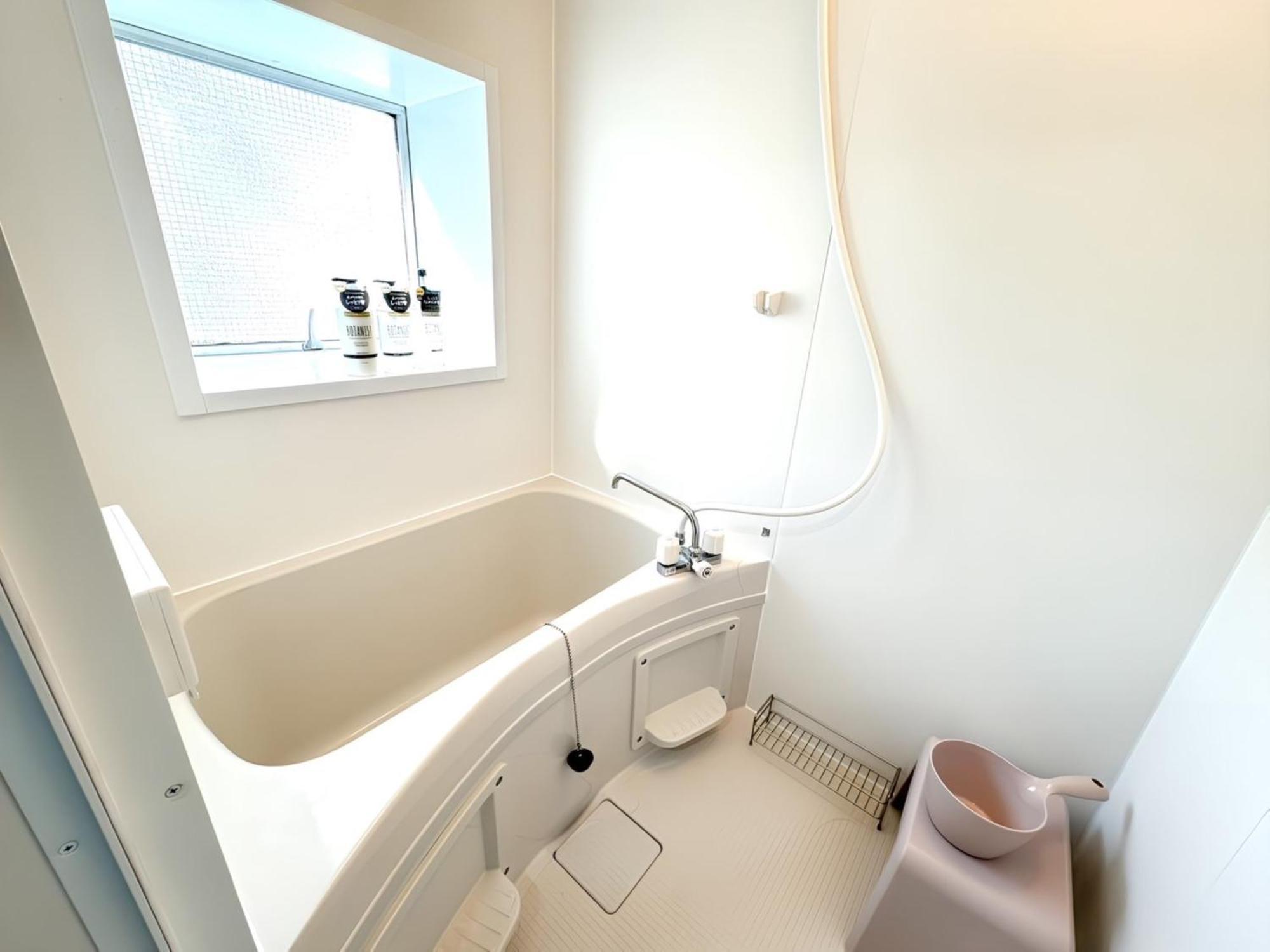 Okubo Sta10min Walk/ Shinjyuku Sta 2min/85 ㎡/3ldk