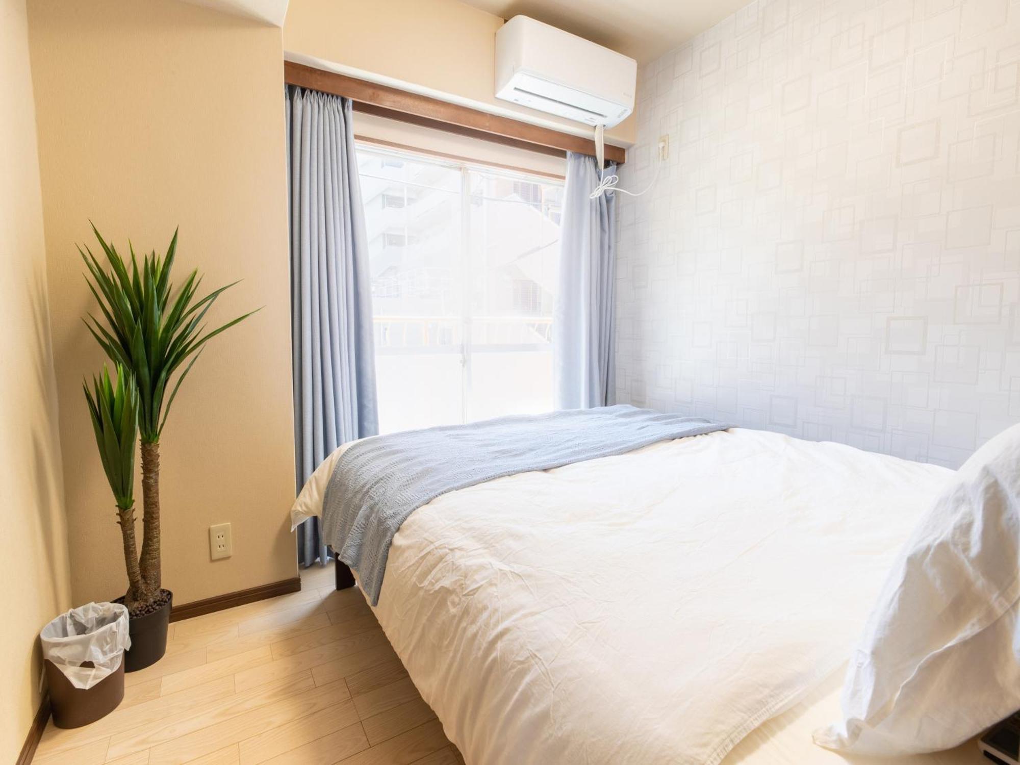 Okubo Sta10min Walk/ Shinjyuku Sta 2min/85 ㎡/3ldk Apartment Tokyo