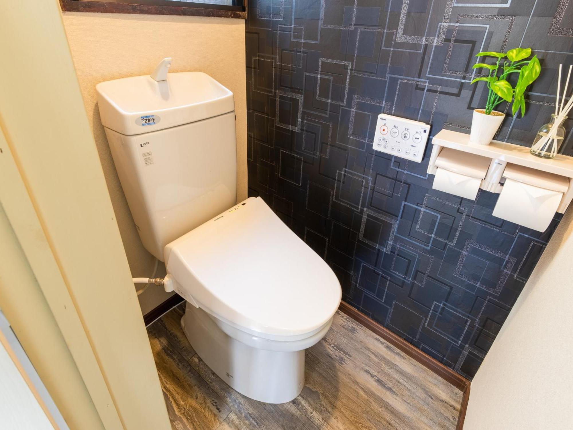 Okubo Sta10min Walk/ Shinjyuku Sta 2min/85 ㎡/3ldk * Tokyo
