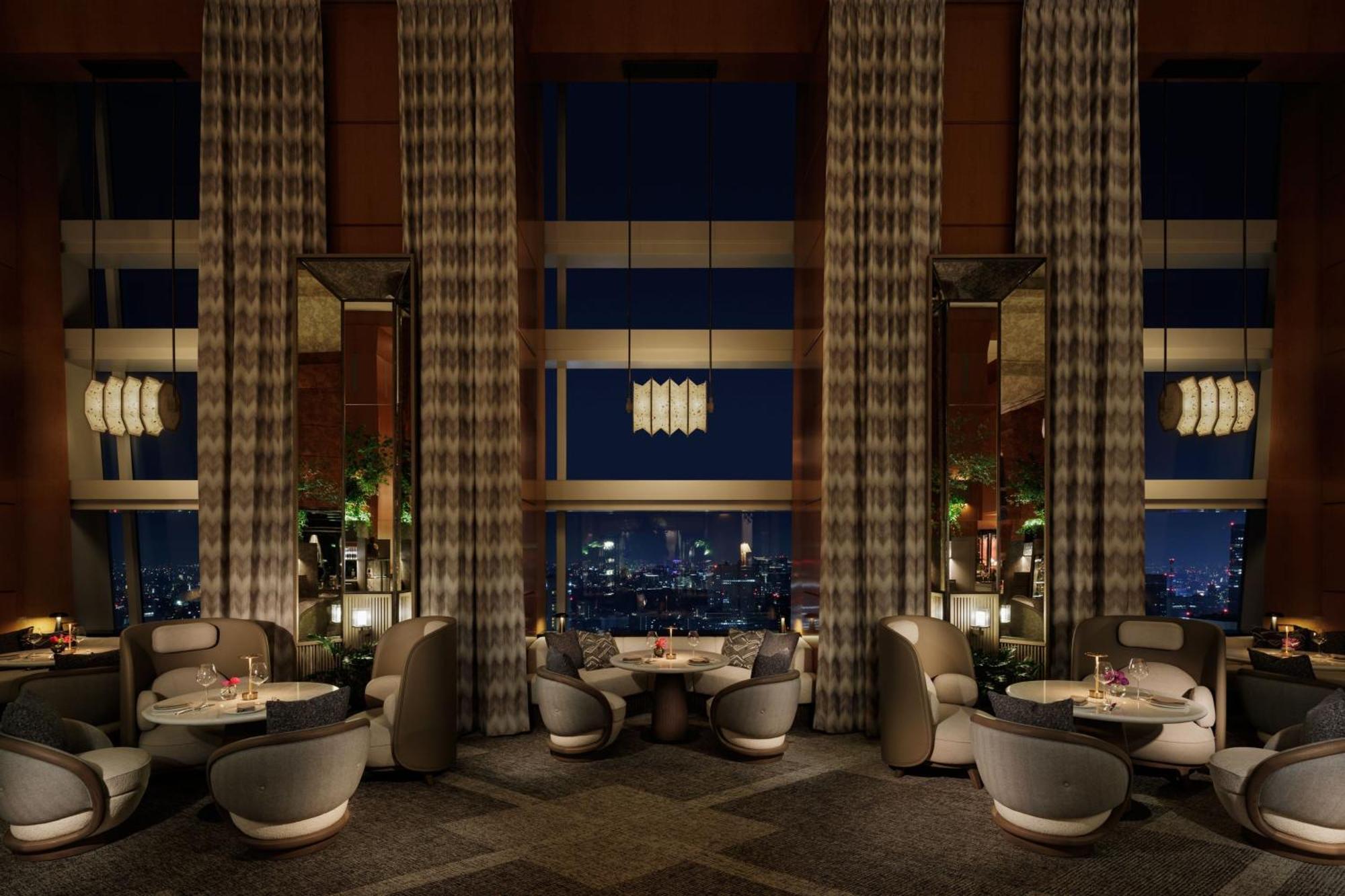 The Ritz-carlton,