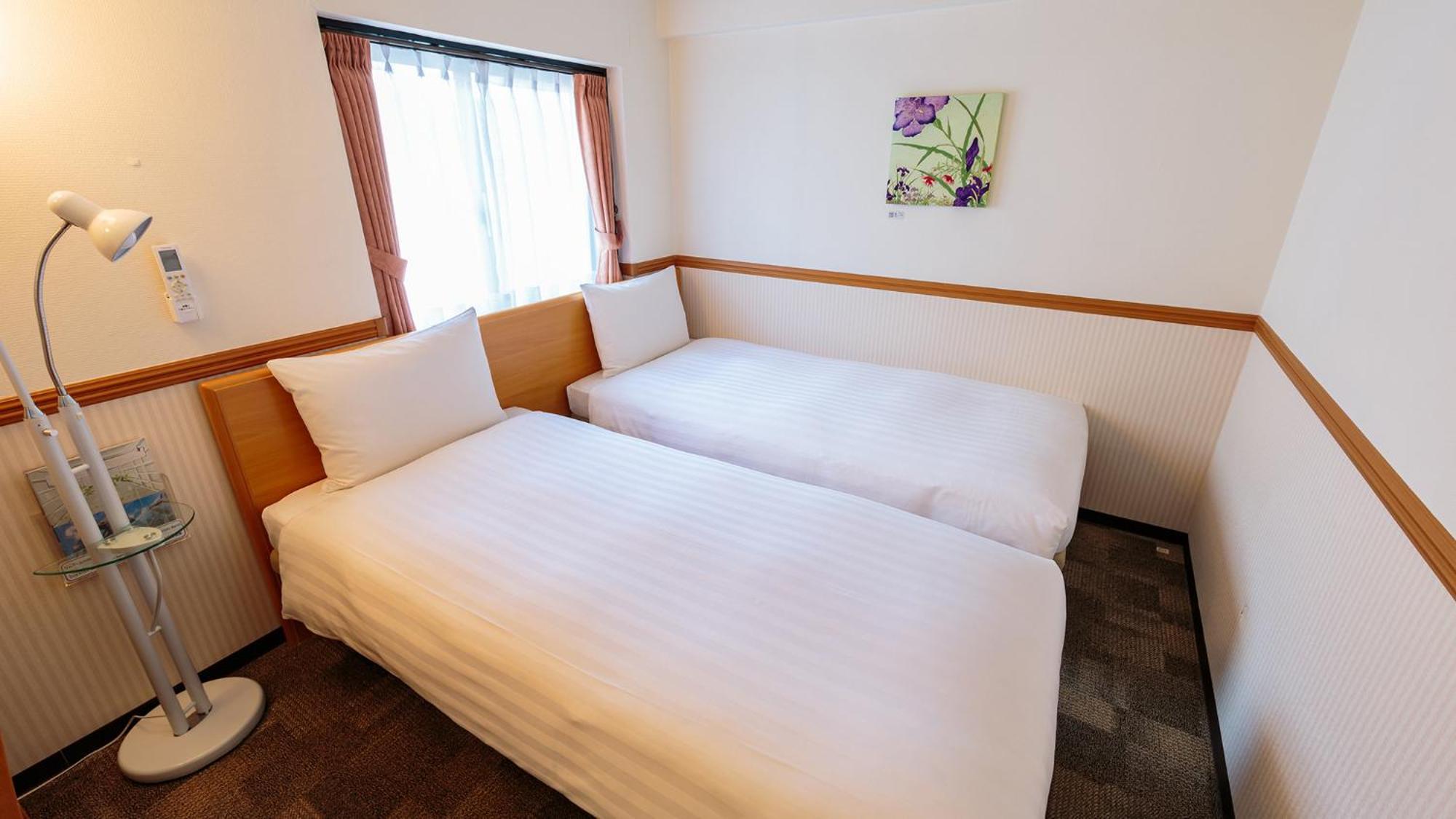 Toyoko Tozai-sen Nishi-kasai Hotel 3*