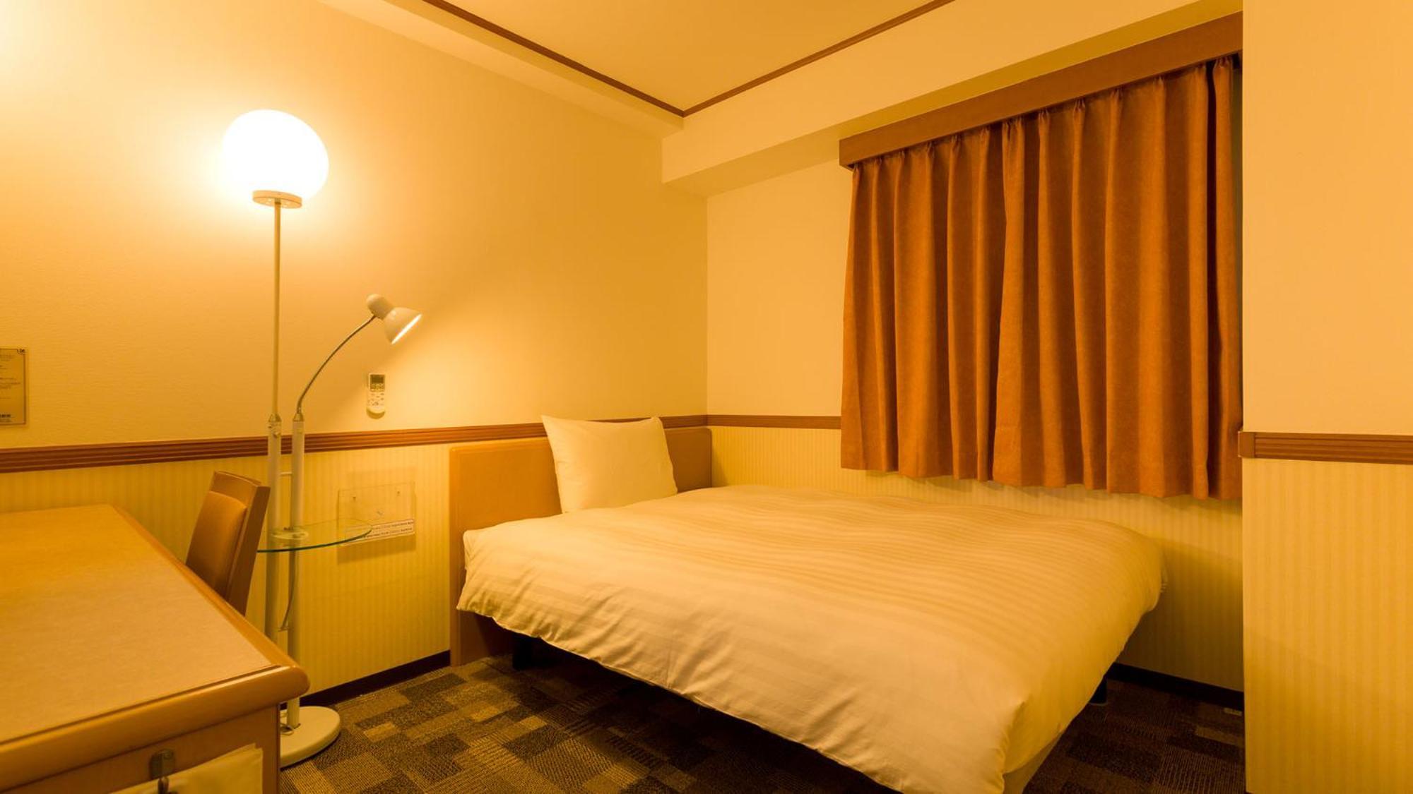 Toyoko Tozai-sen Nishi-kasai Hotel