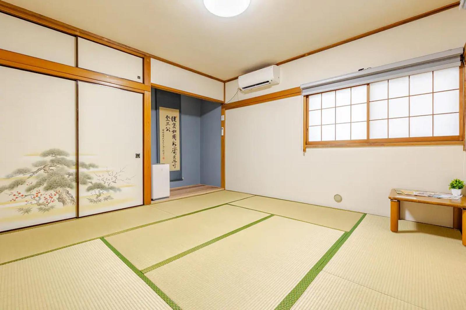 池袋駅まで徒歩15分 畳の家 Apartment