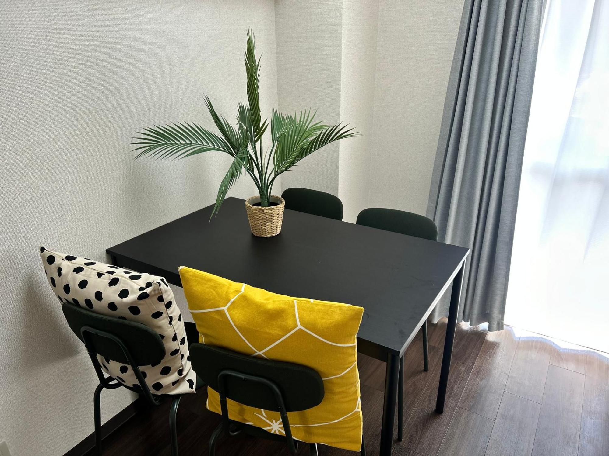 Riverside Omori Apartment