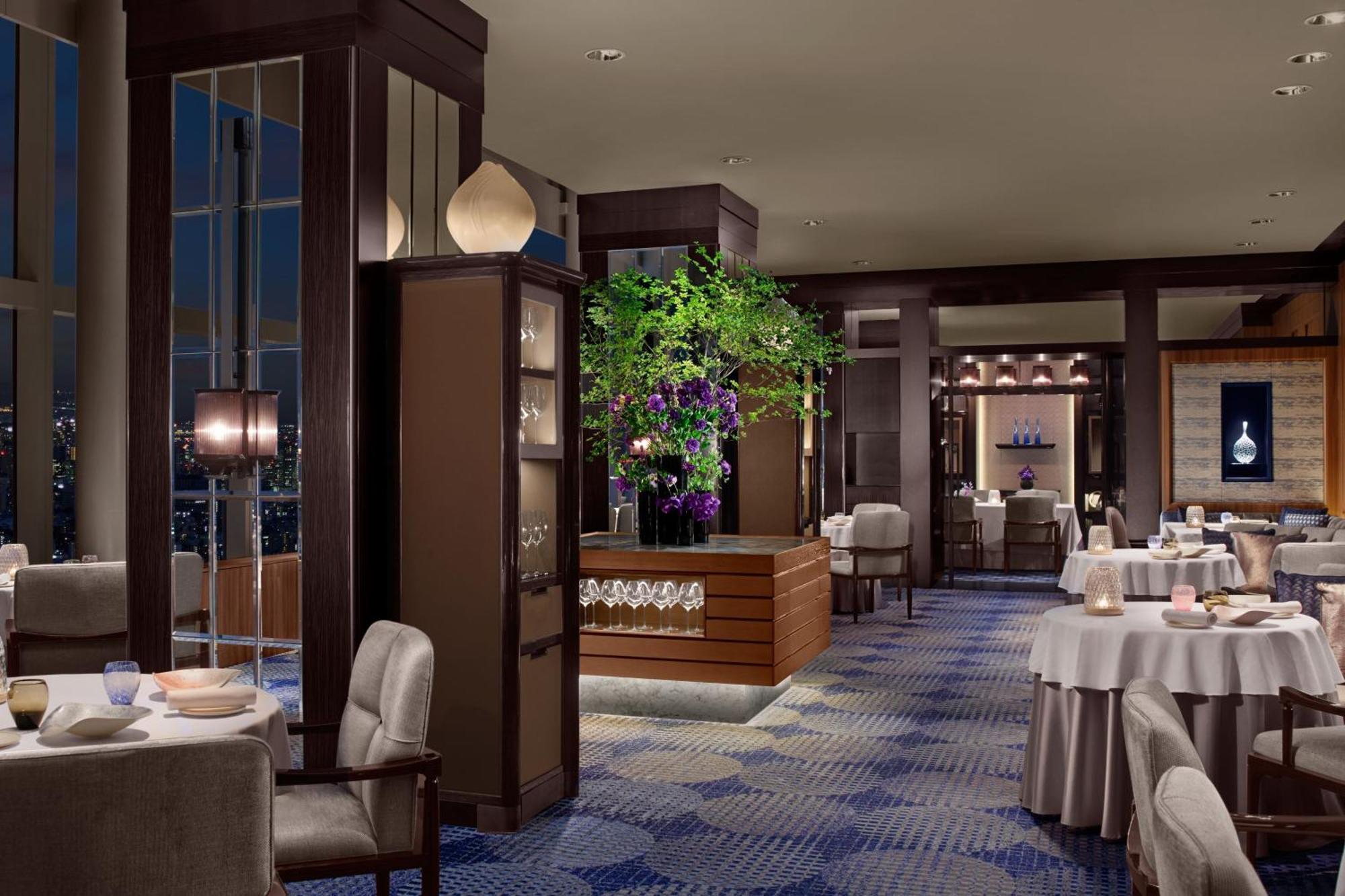 The Ritz-carlton, 5*