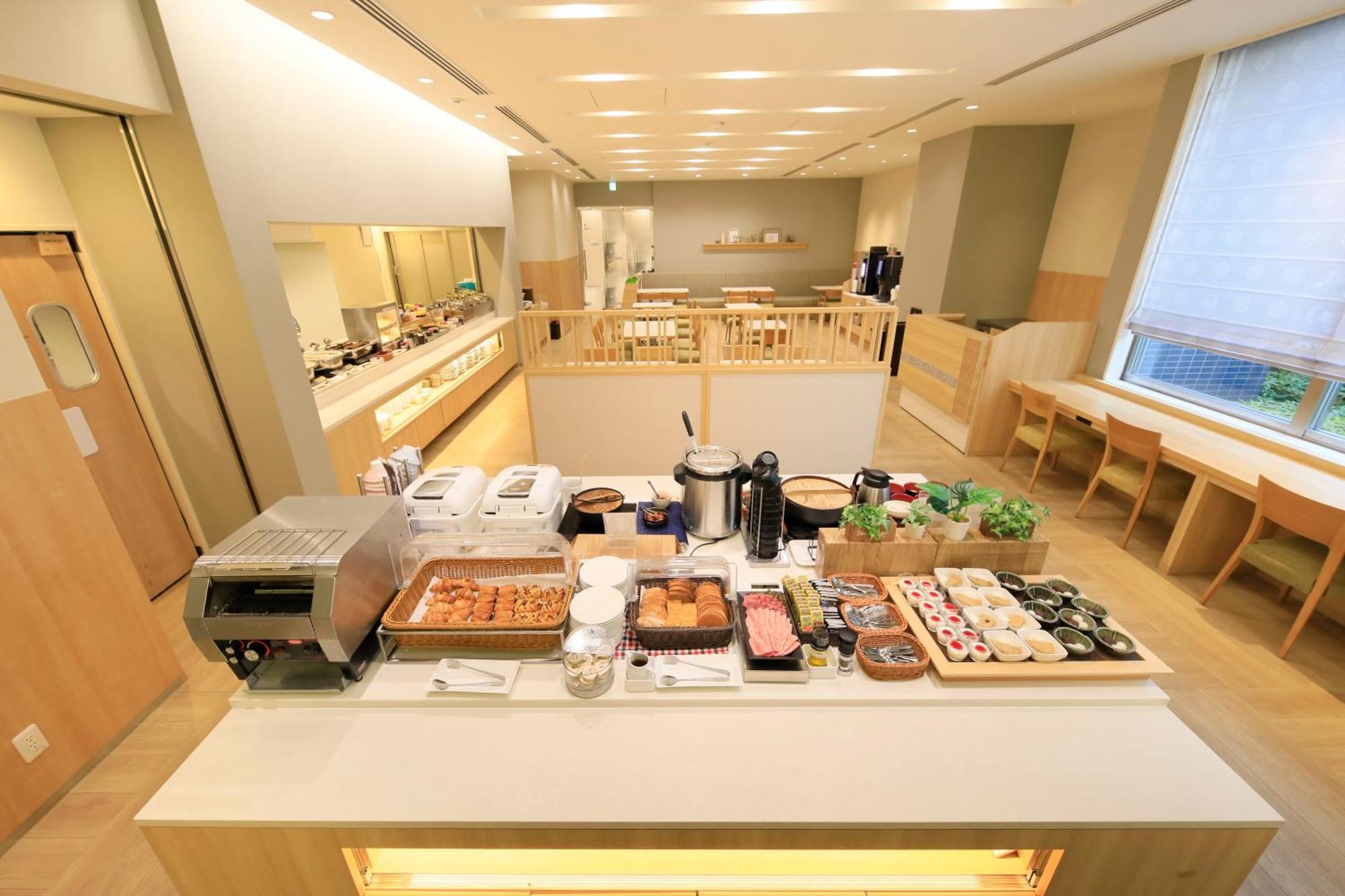 Keisei Richmond Monzennakacho Tokyo
