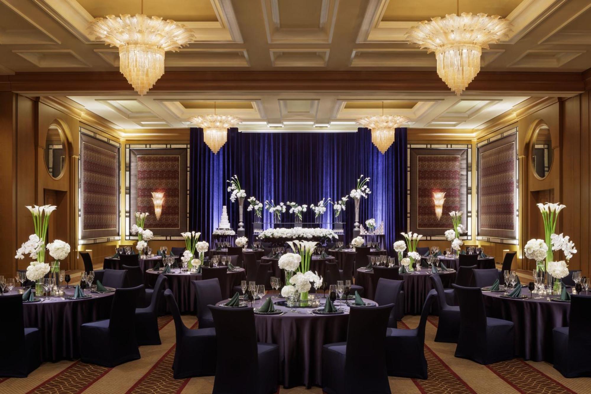 The Ritz-carlton, Hotel 5*