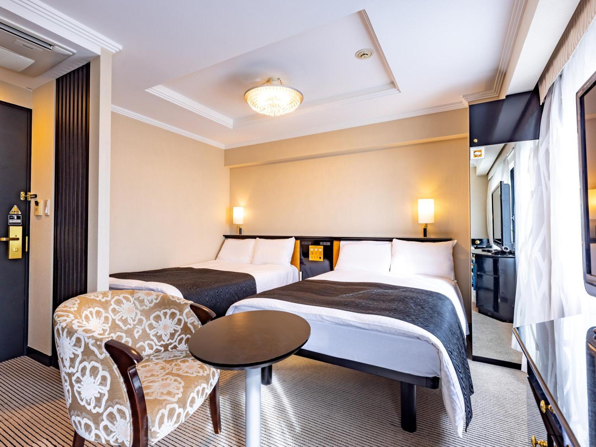 Apa Hatchobori Ekiminami Hotel 3*
