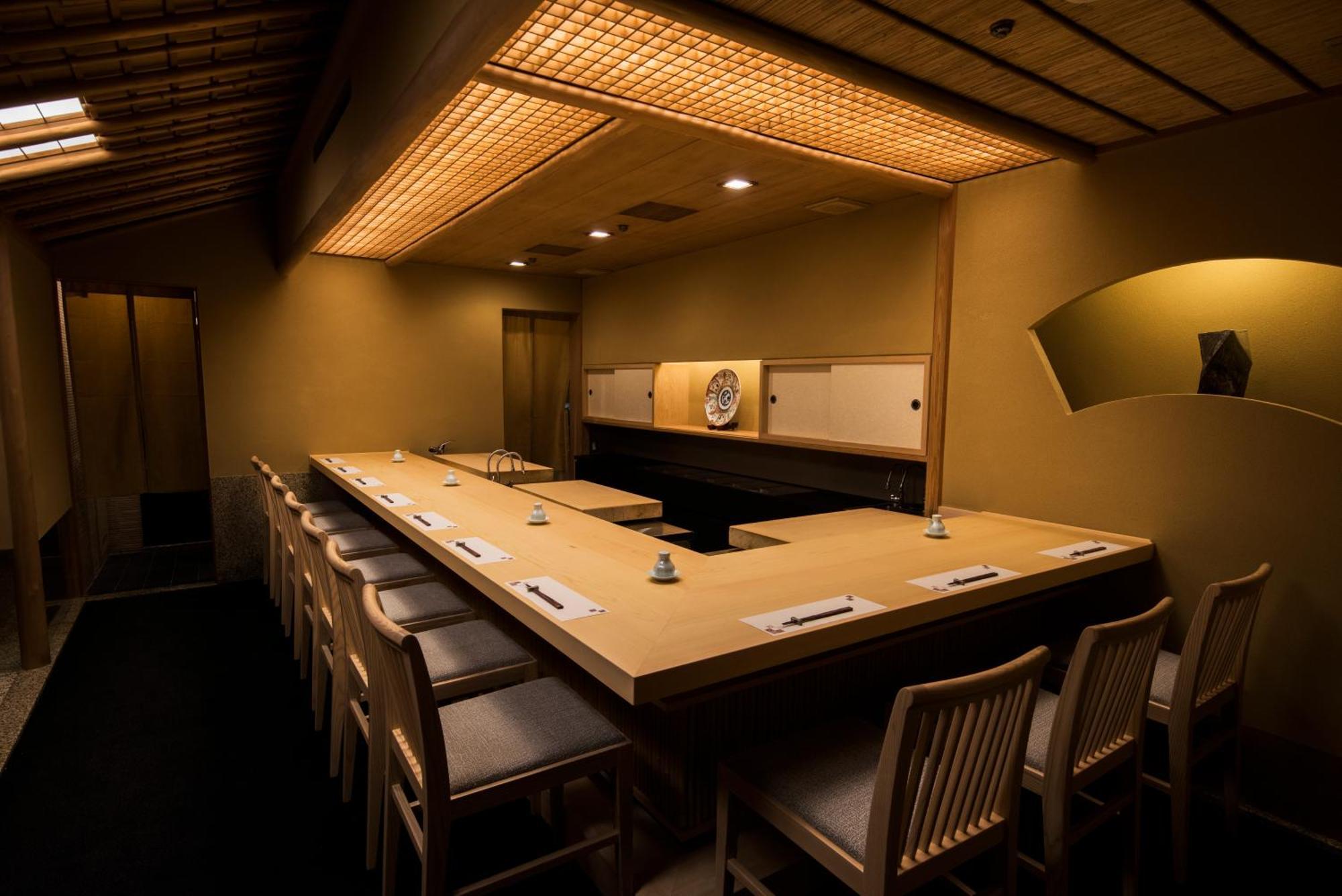 Hotel Metropolitan Edmont 4*