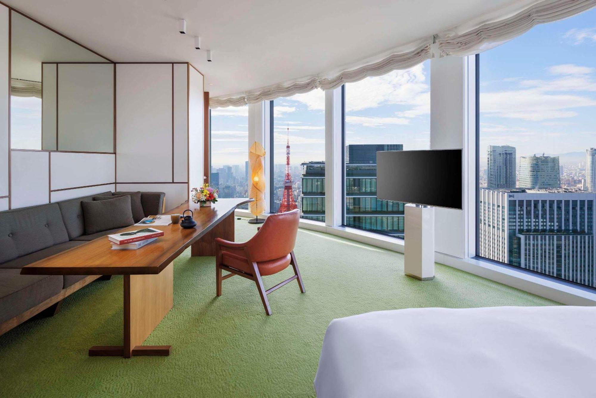 Hotel Andaz - A Concept By Hyatt 5*