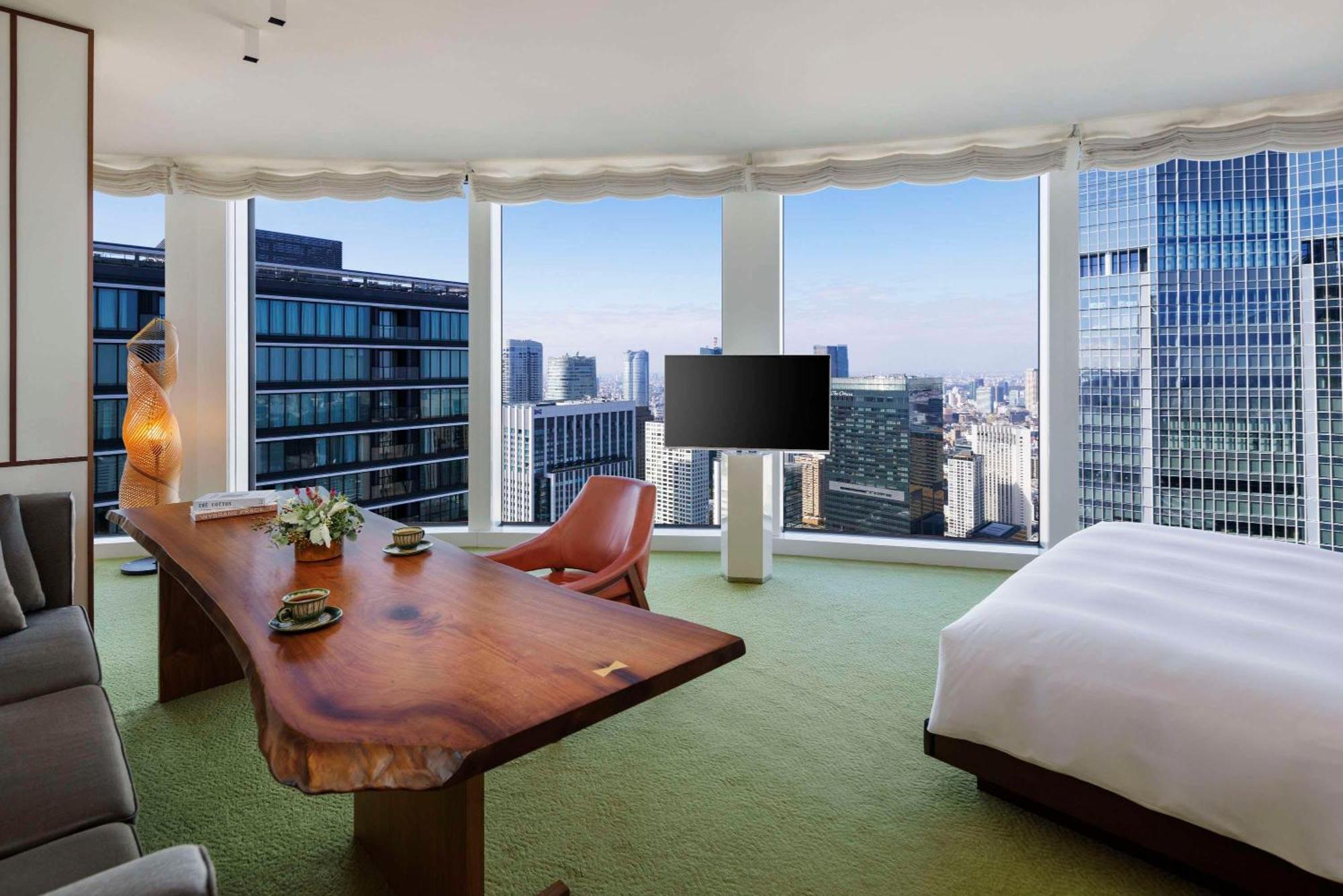 Hotel Andaz - A Concept By Hyatt 5*