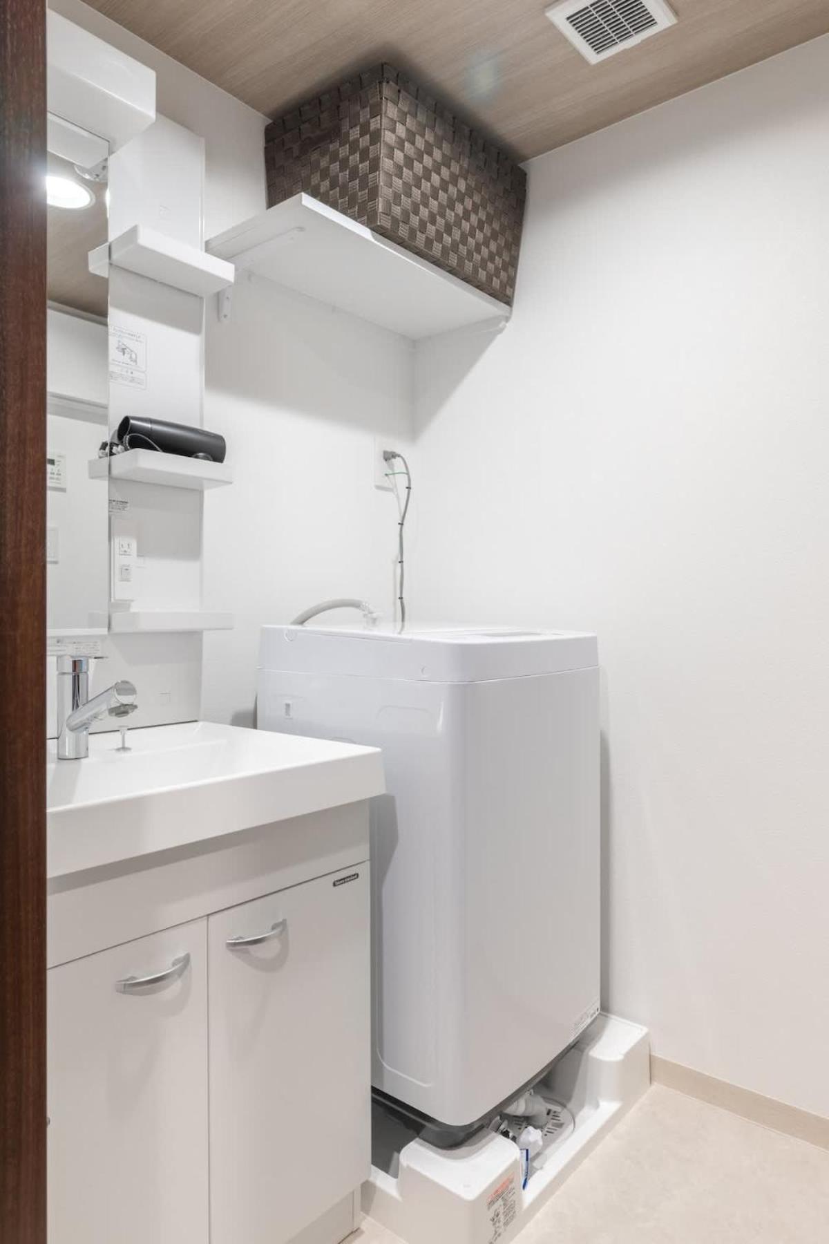 Apartment Hatagaya2chome 303 *