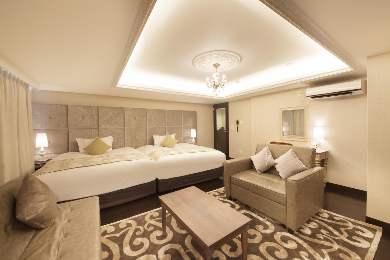 The Centurion Classic Akasaka 3*