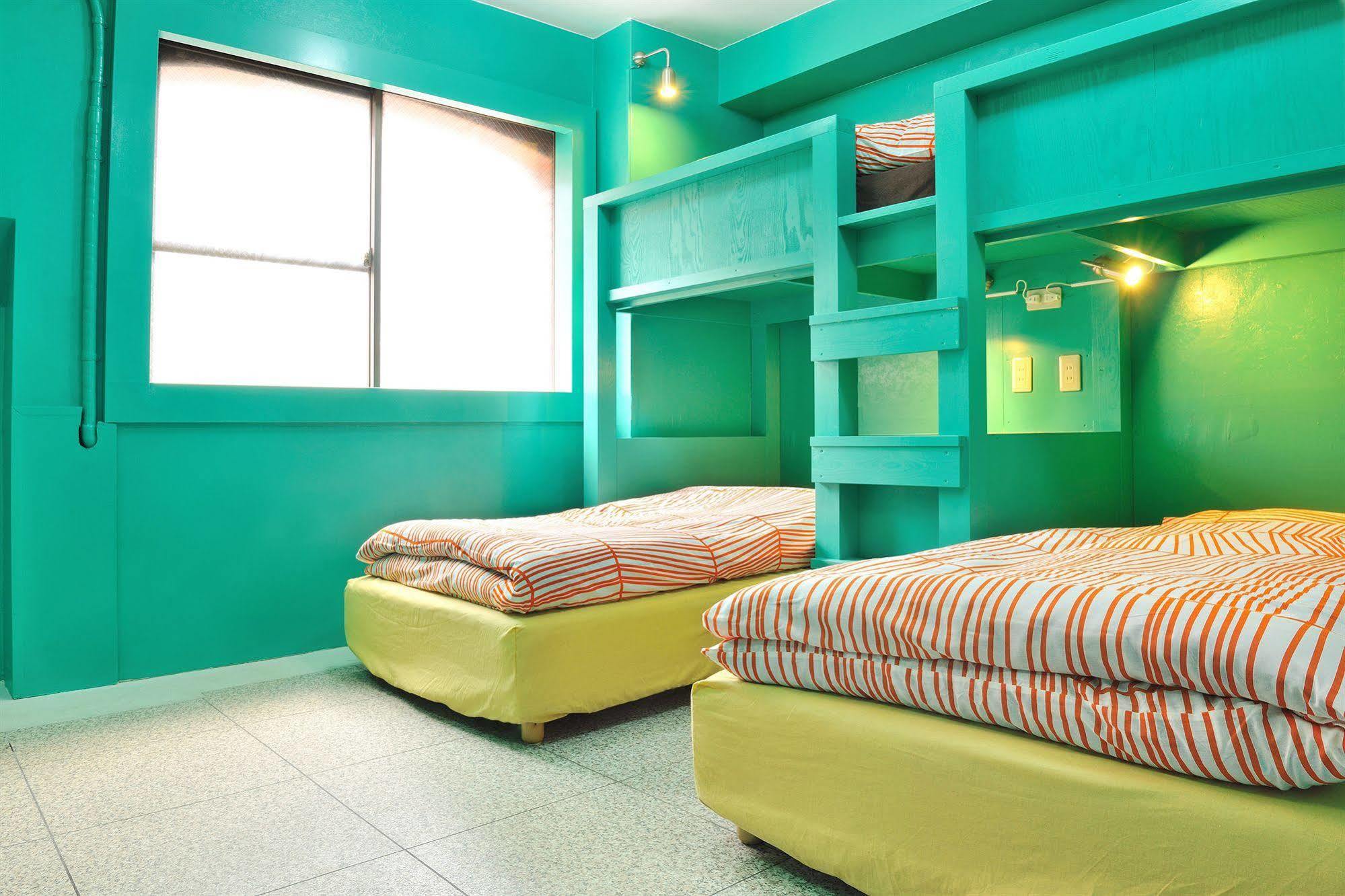 Khaosan Laboratory Hotel *