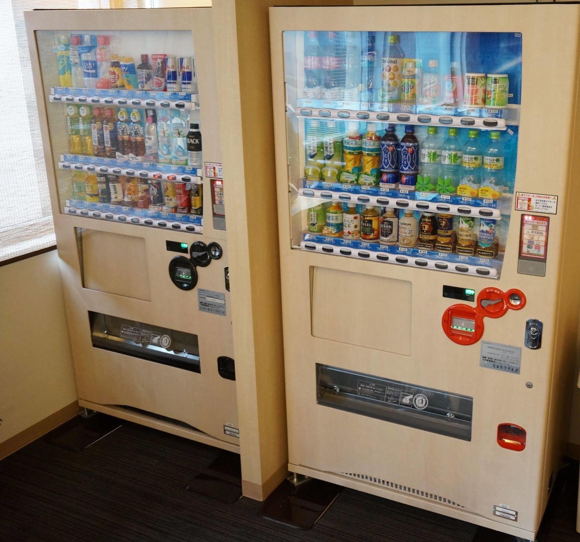Capsule hotel Ginza Bay Tokyo