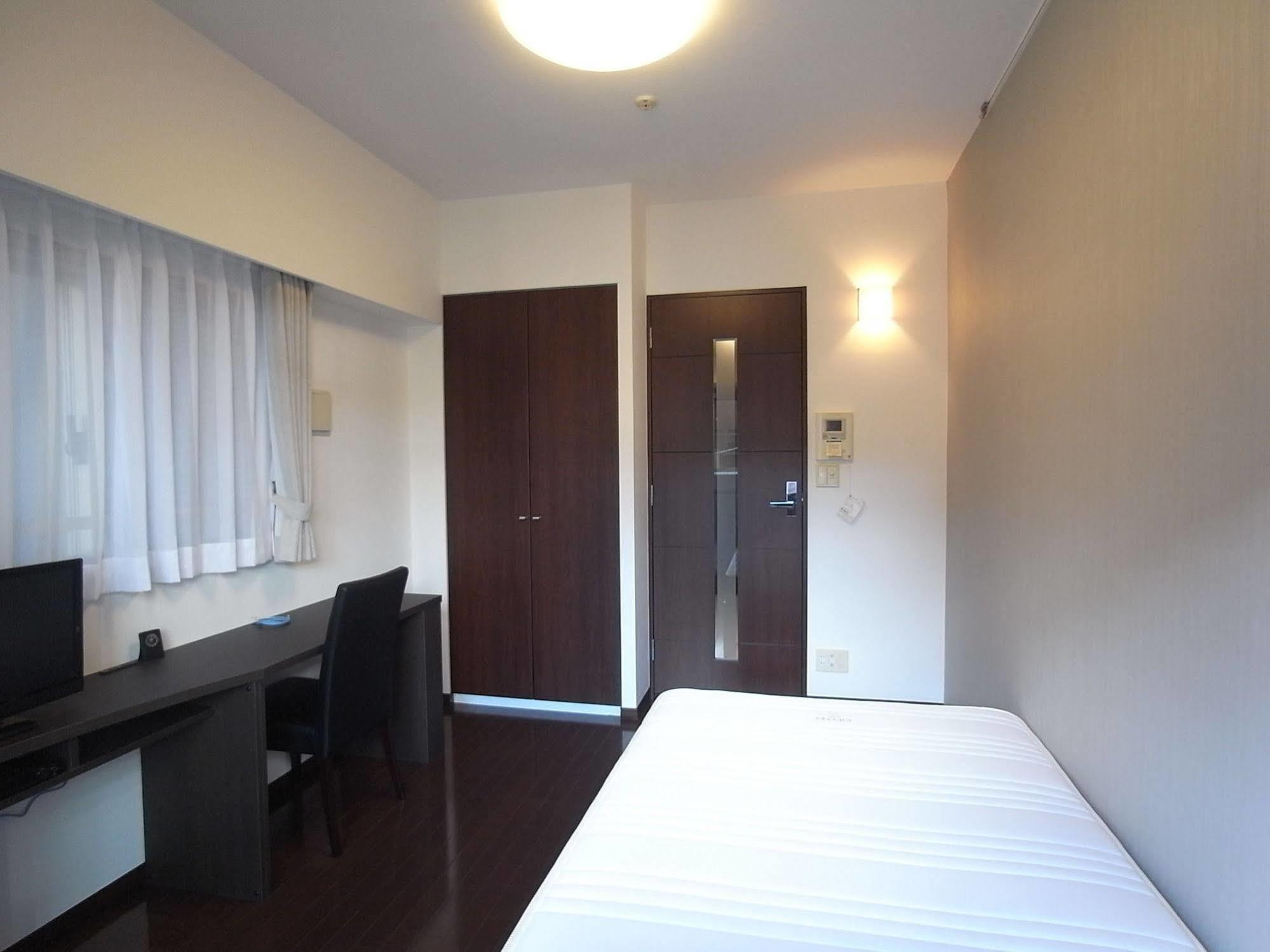 Palace Minami-azabu Apartment *