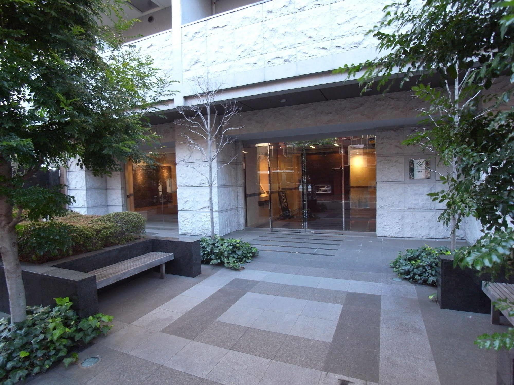 Palace Minami-azabu *