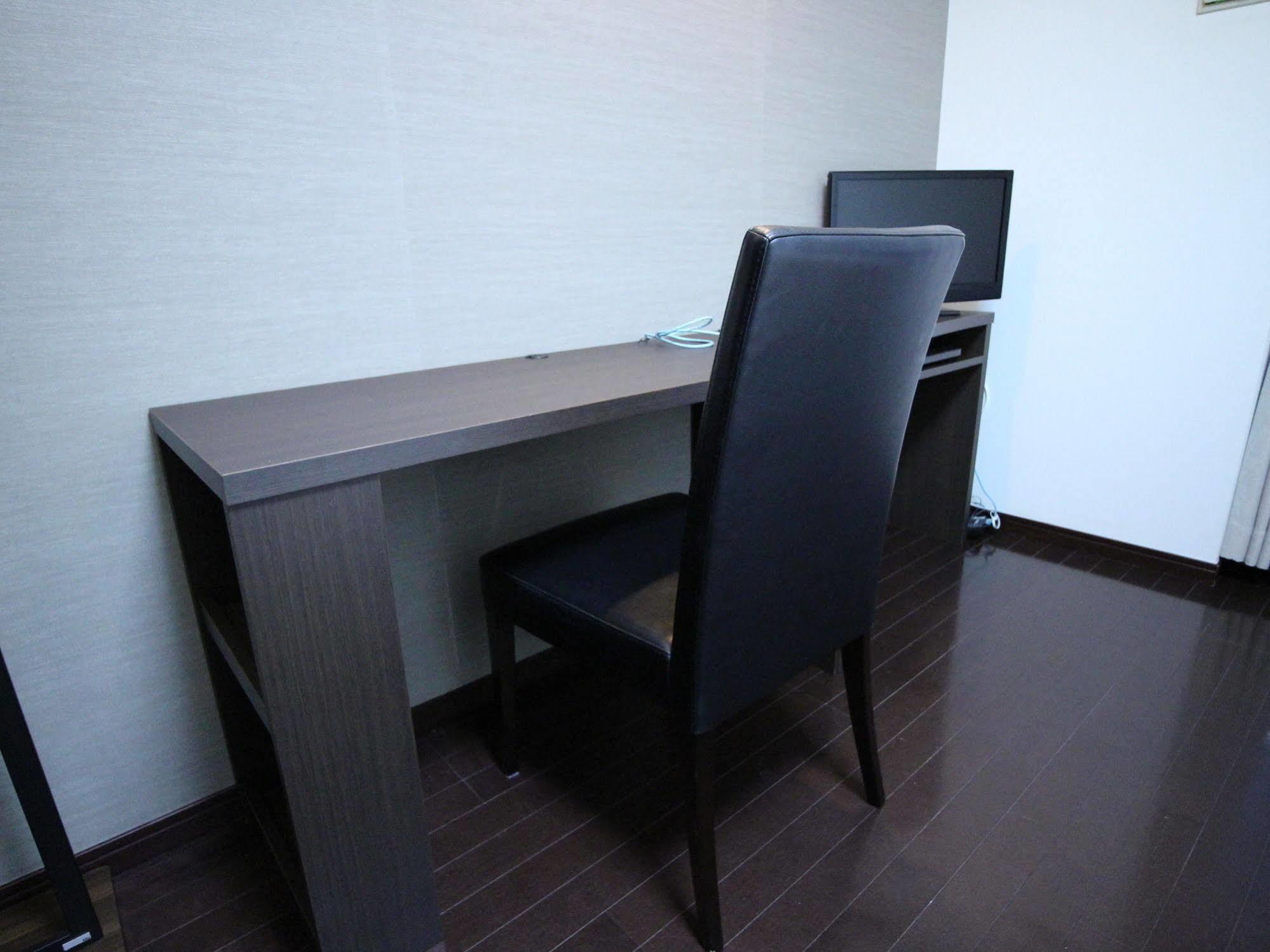 Palace Kojimachi Apartment Tokyo
