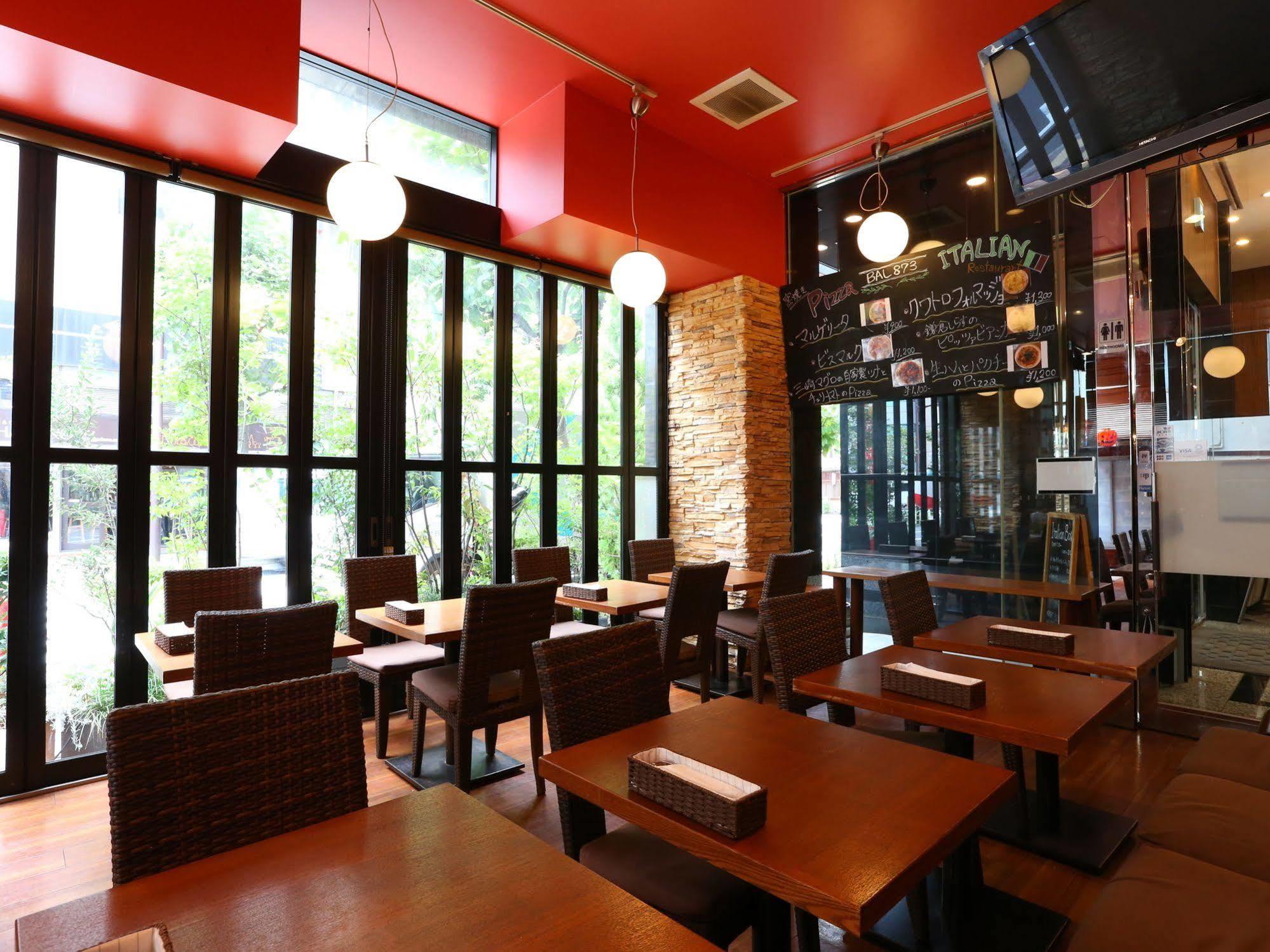 Apa Hatchobori Ekiminami 3* Tokyo