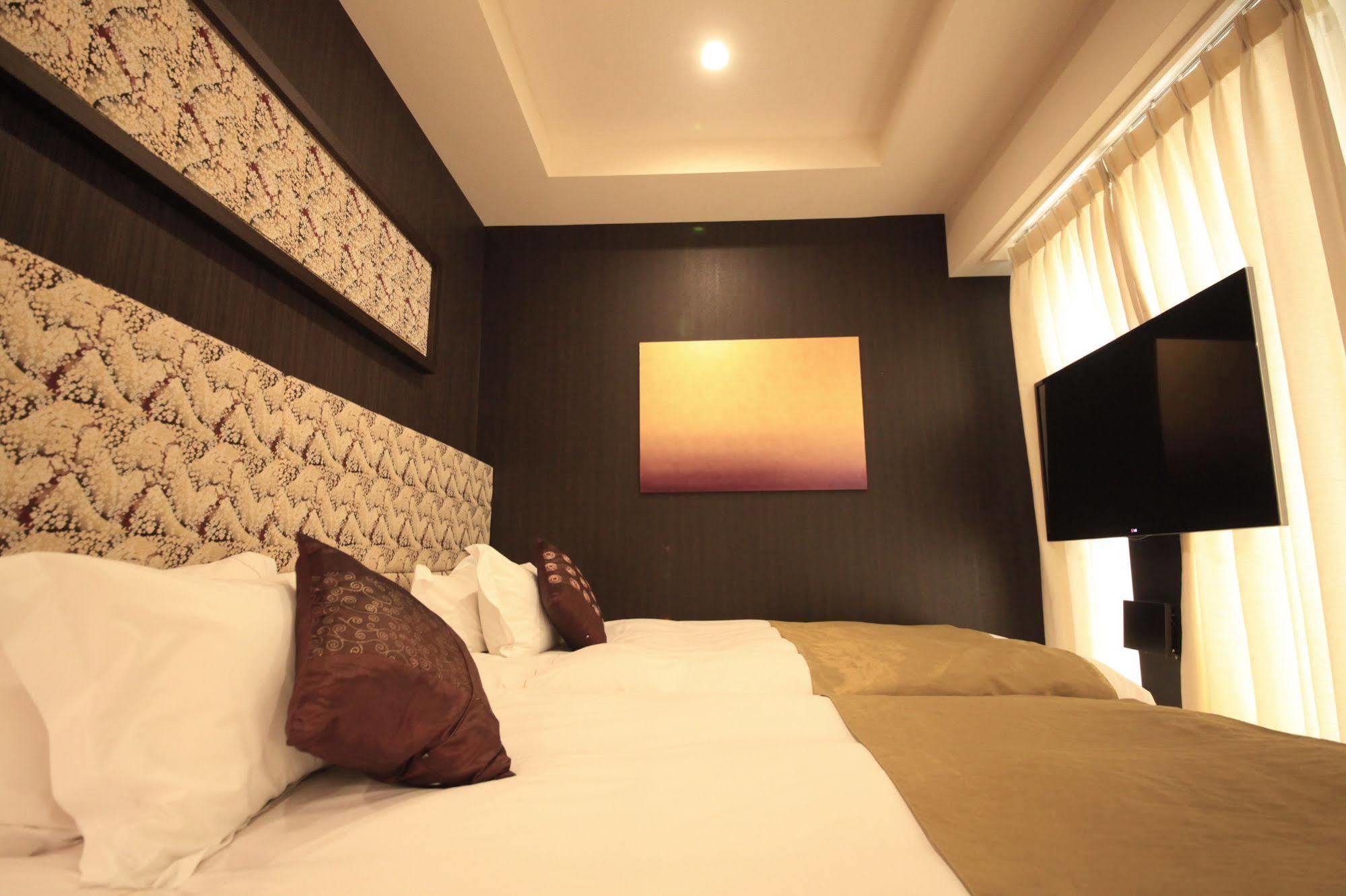 Hotel Centurion Grand Akasakamitsuke Station 3*