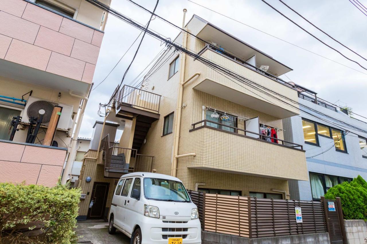 Ichigaya（jr Ichigaya Sta.) *