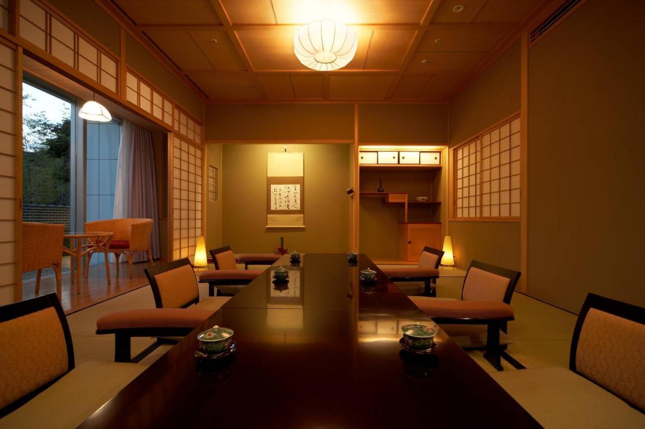 Hotel The Park Tower - Preferred & Resorts, Lvx Collection Tokyo