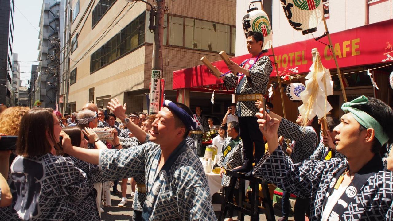 Sakura Jimbocho *