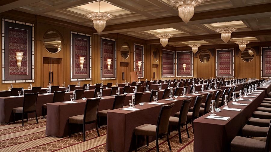 The Ritz-carlton,