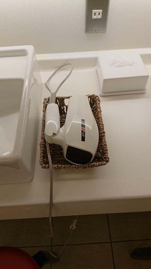 Ginza Bay Capsule hotel 2*