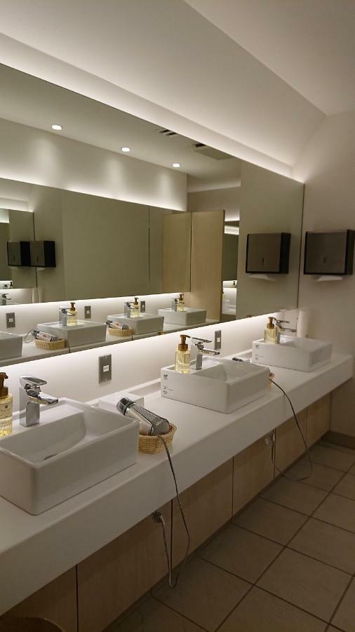Ginza Bay Capsule hotel Tokyo