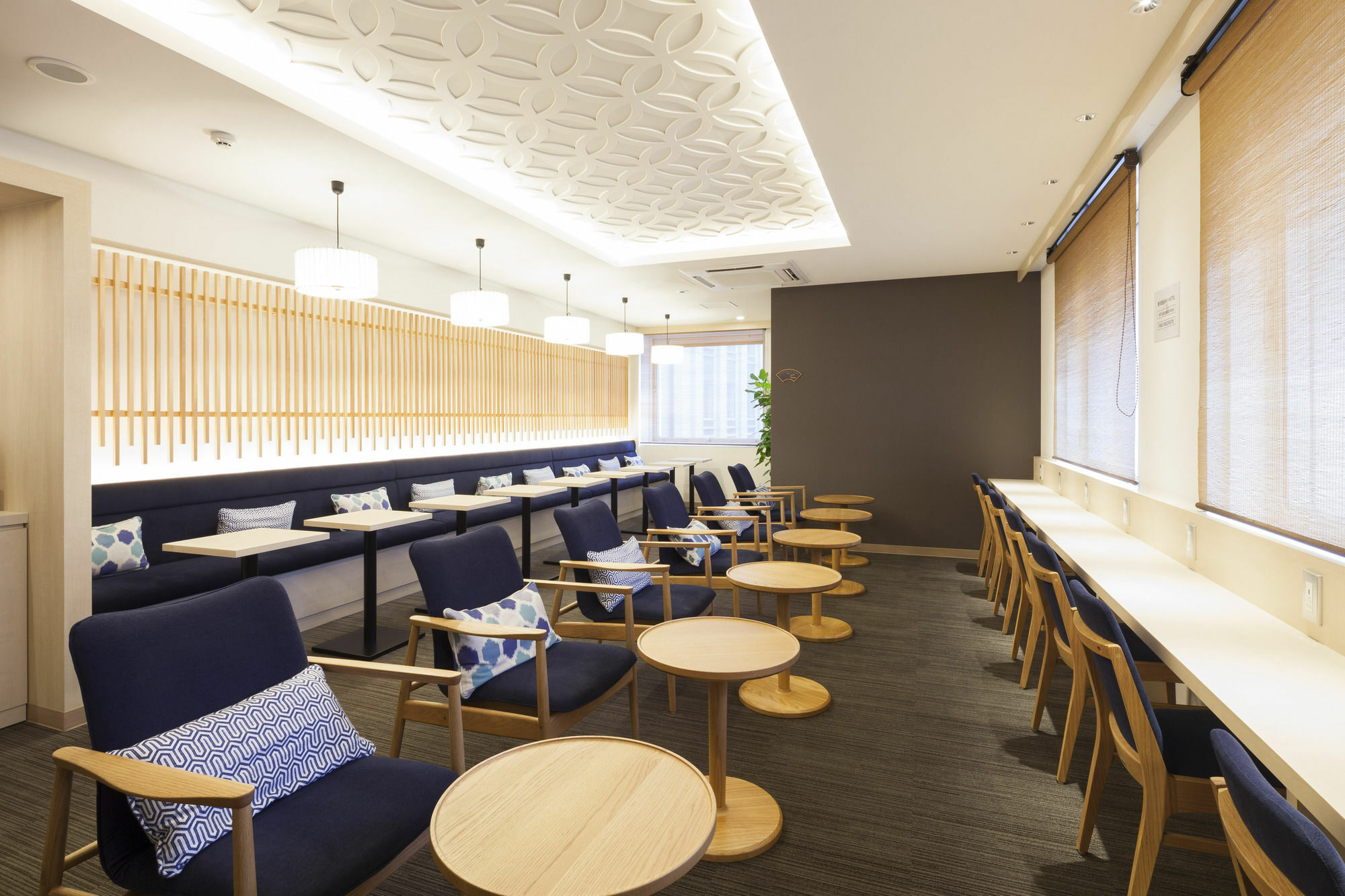 Capsule hotel Ginza Bay 2*