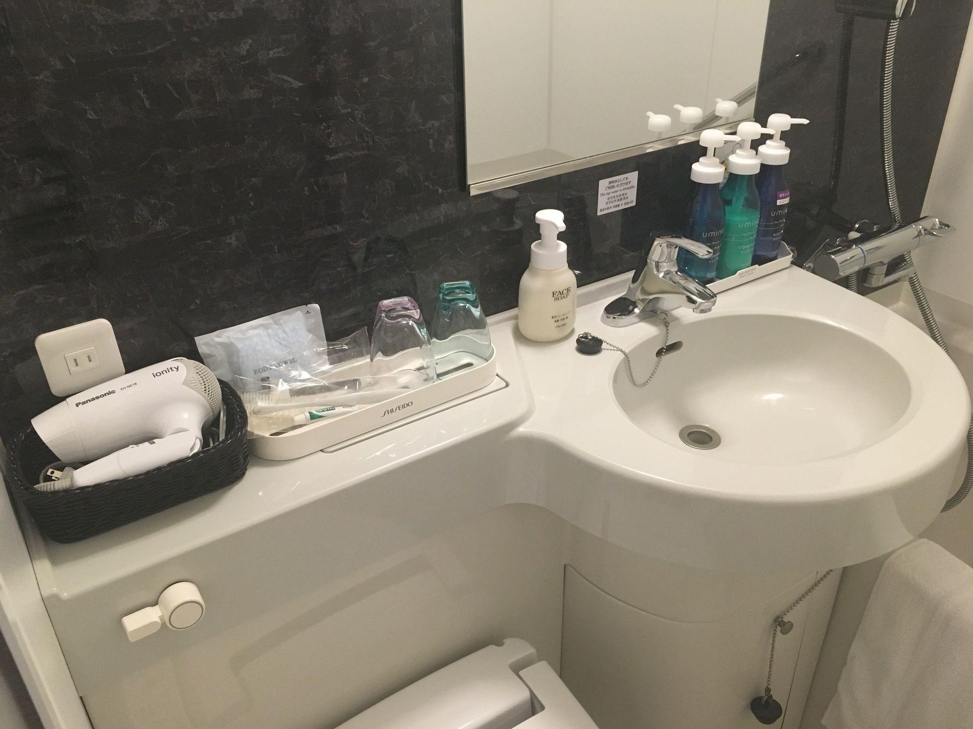 Keikyu Ex Higashi-ginza Hotel 3*