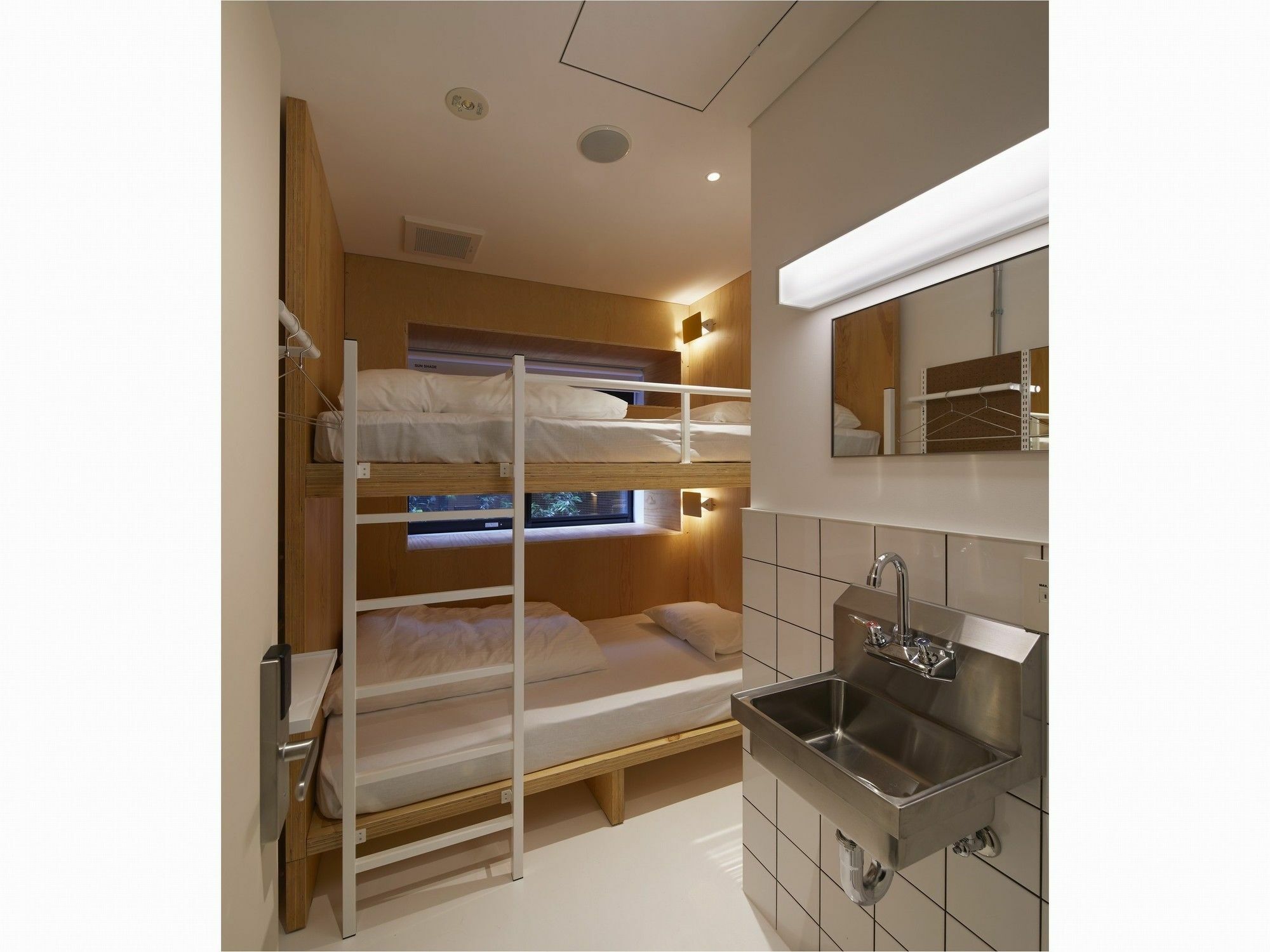 Mustard Shibuya 3*