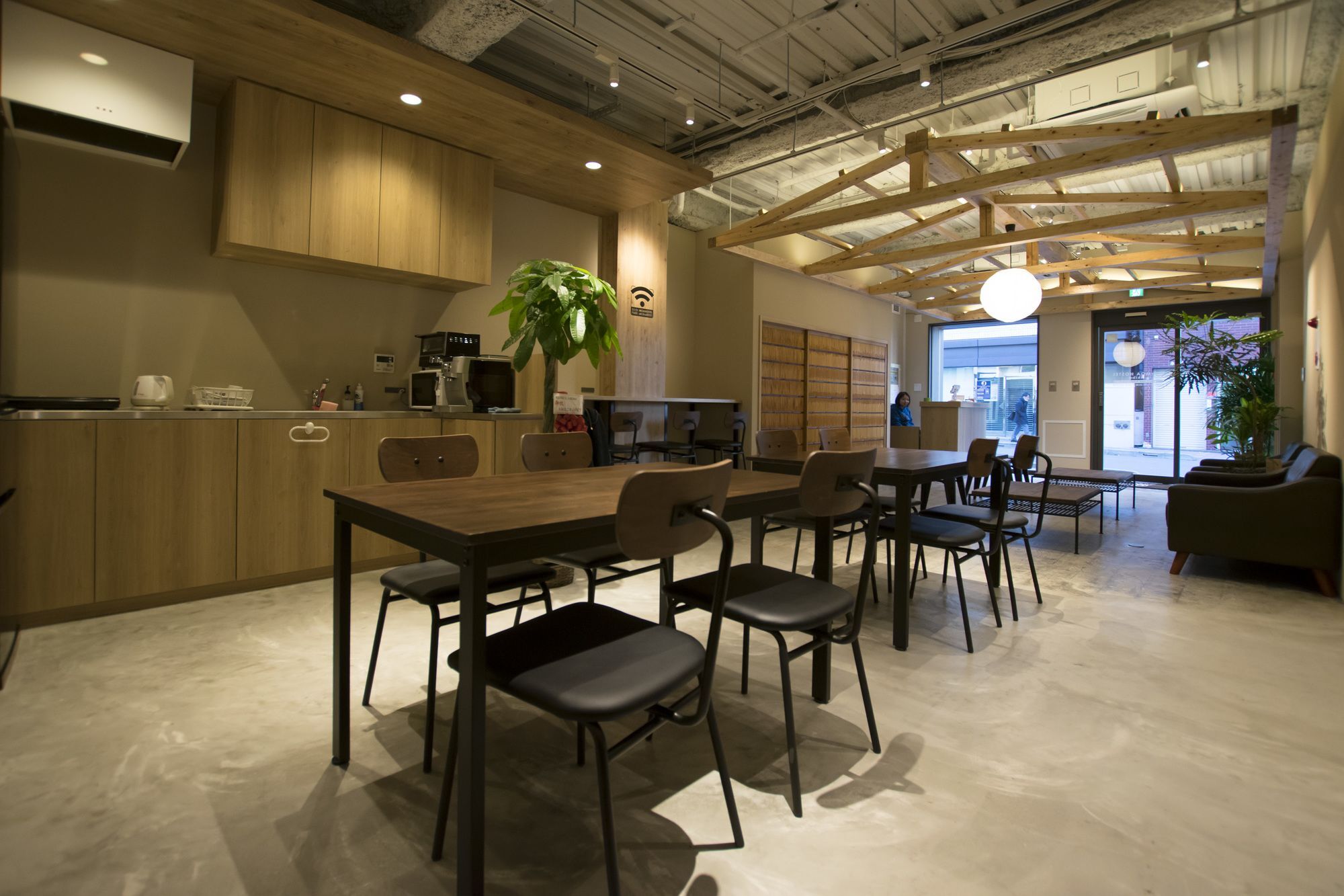 Hostel Hiromas In Akihabara Tokyo