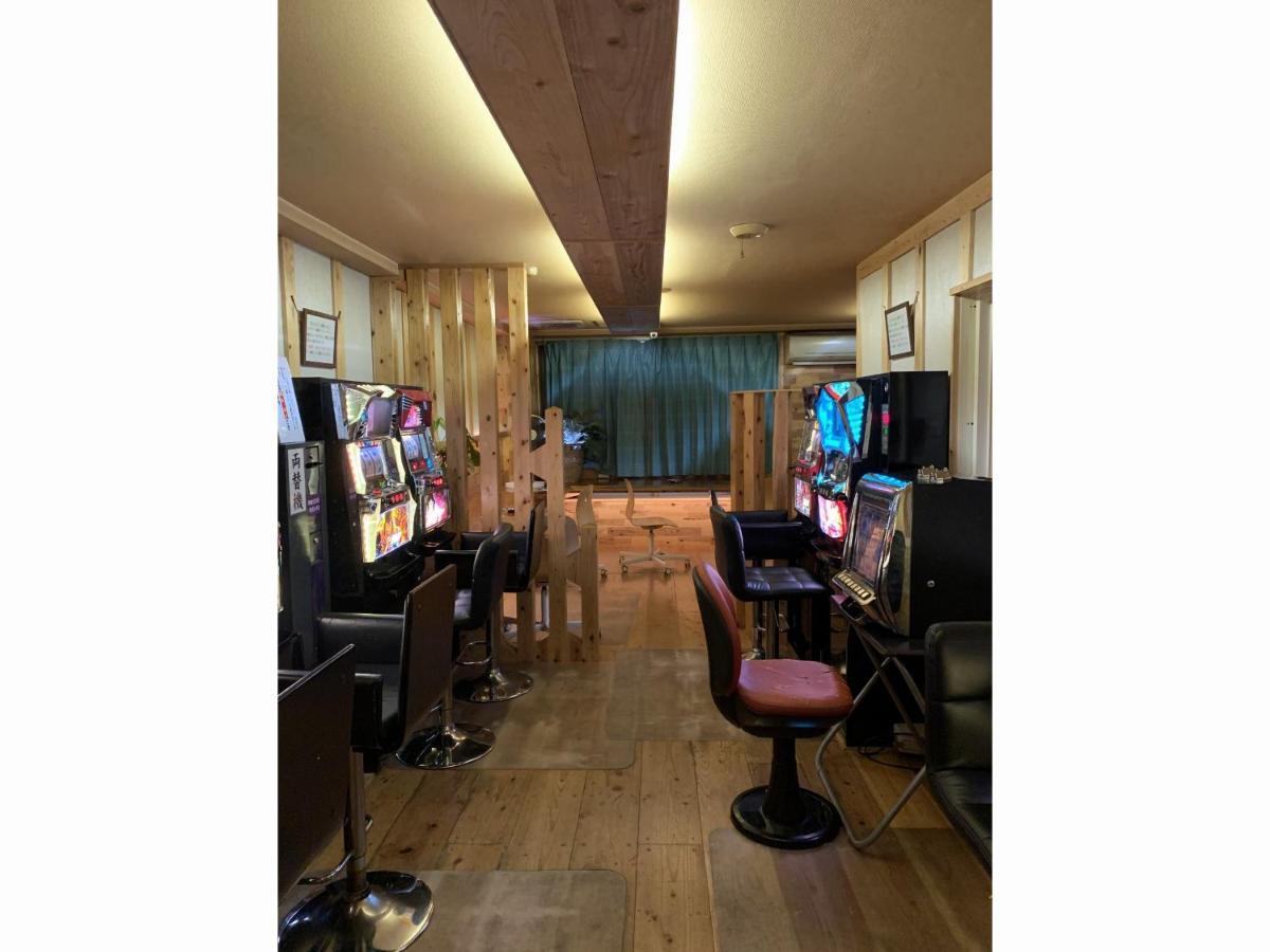 Capsule 310 Capsule hotel