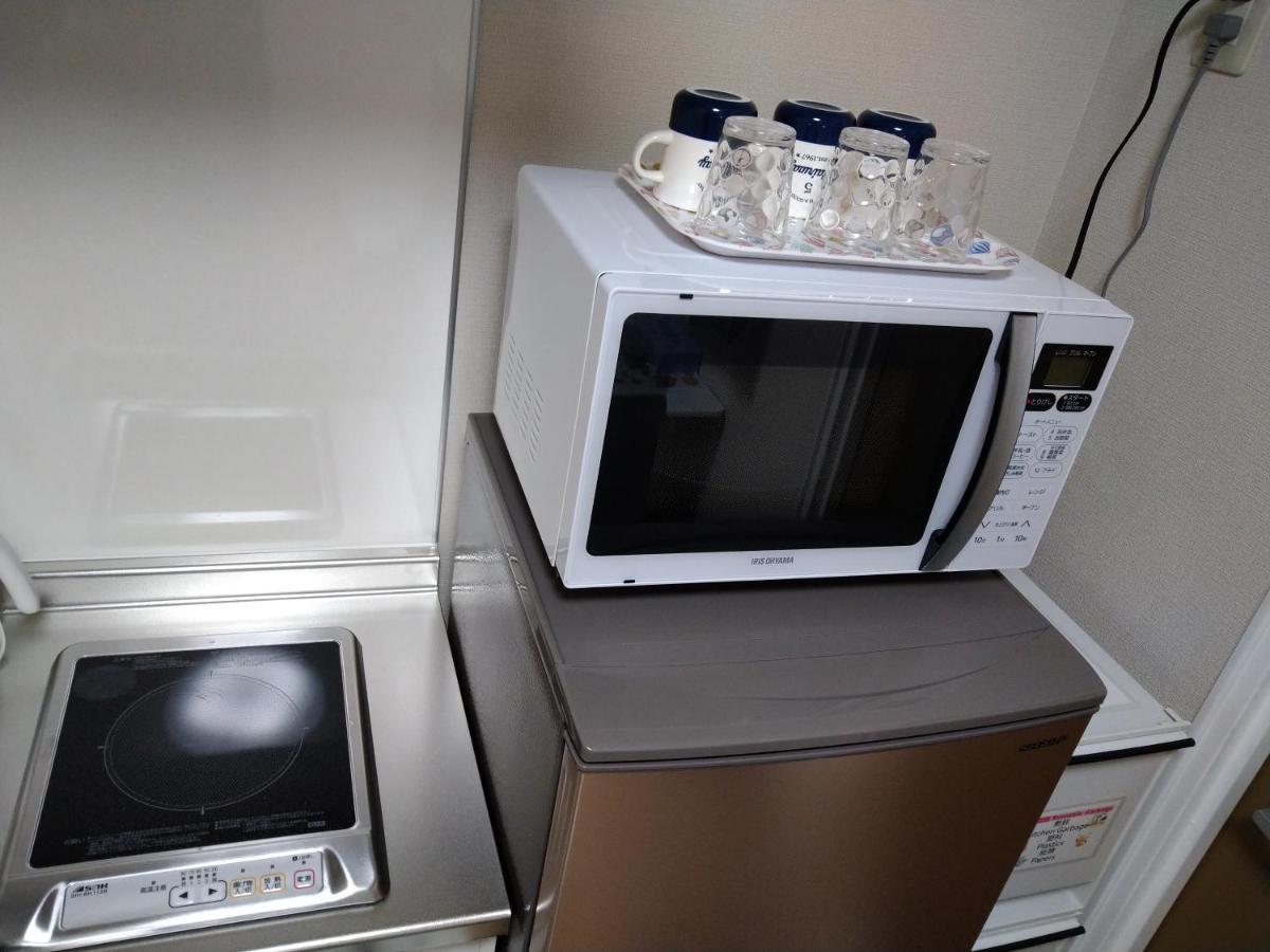 Issyuku Higashiueno Apartment