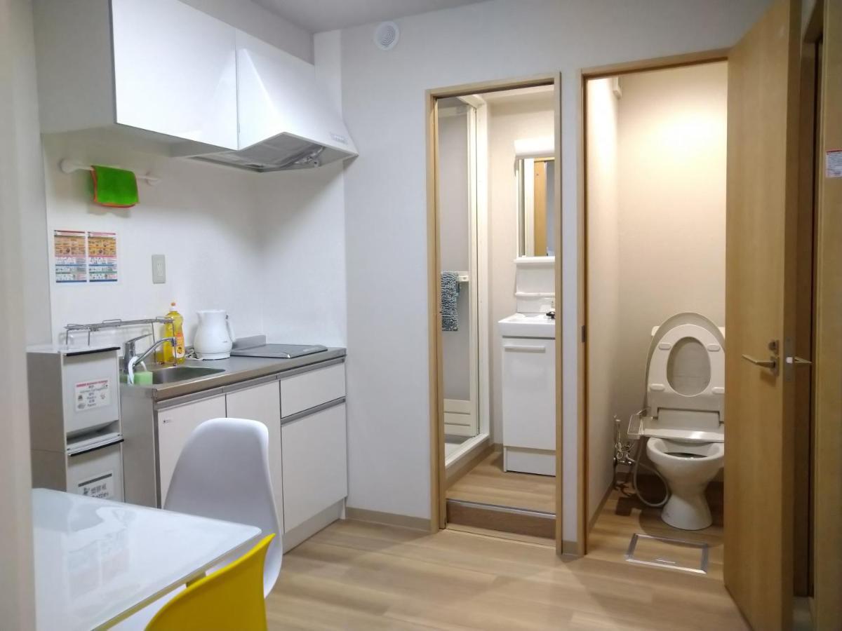 Apartment Issyuku Higashiueno